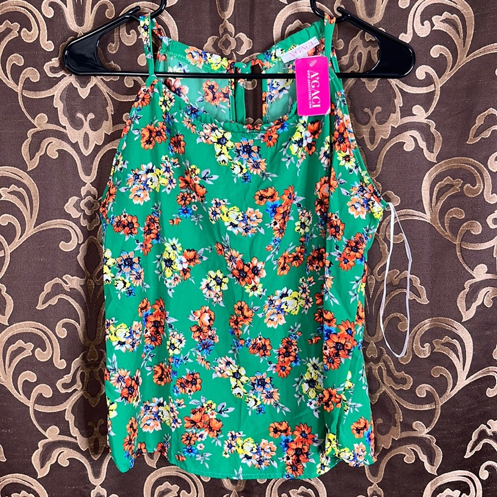 NWT A’gaci Adjustable Top Size S